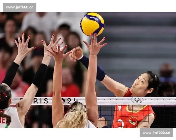 体育快讯聚焦赛场风云多项赛事最新战况速览全国及国际明星表现亮点 体育快讯聚焦赛场风云多项赛事最新战况速览全国及国际明星表现亮点