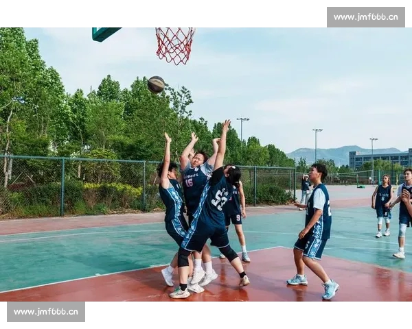 实时体育赛事全覆盖,一站式直播体验尽享激情与精彩瞬间 实时体育赛事全覆盖,一站式直播体验尽享激情与精彩瞬间